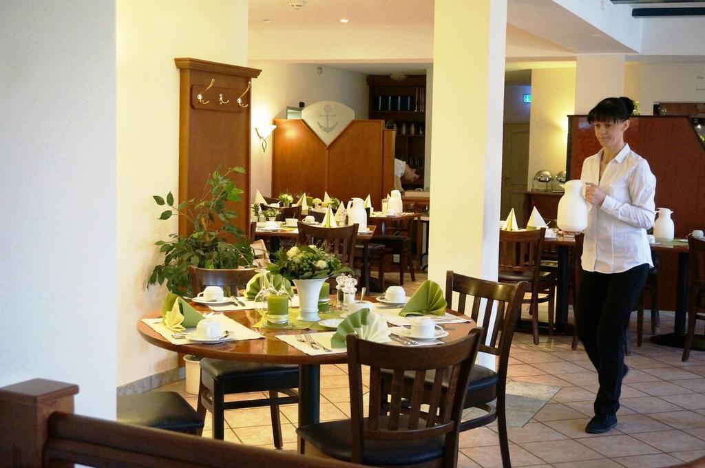 Hotel Goldener Anker 보덴웨르데르 외부 사진
