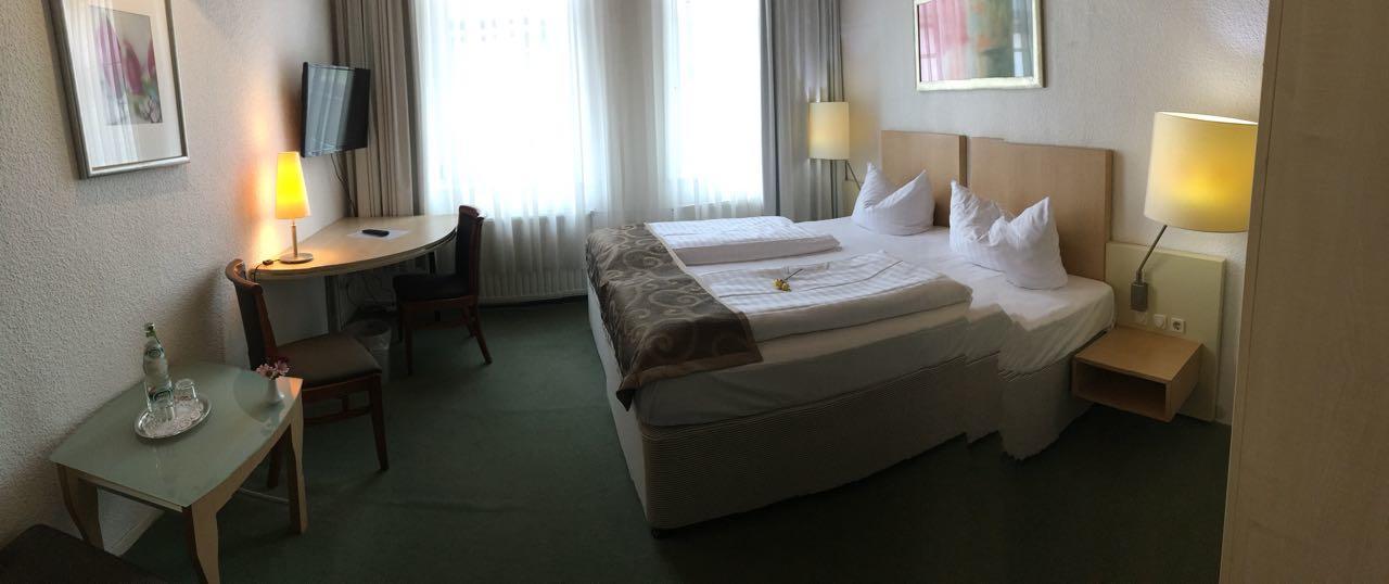 Hotel Goldener Anker 보덴웨르데르 외부 사진