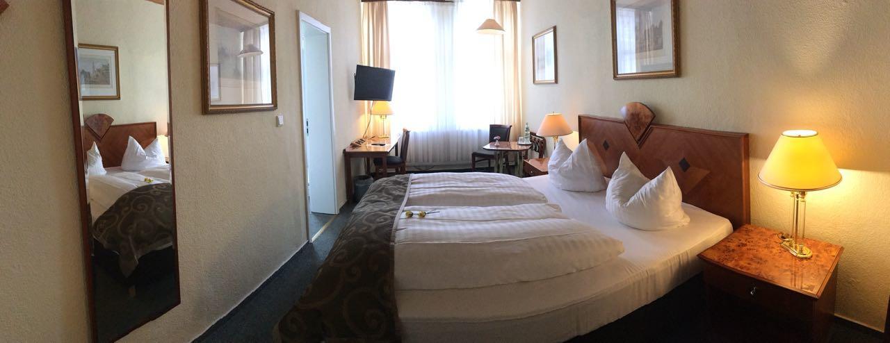 Hotel Goldener Anker 보덴웨르데르 외부 사진
