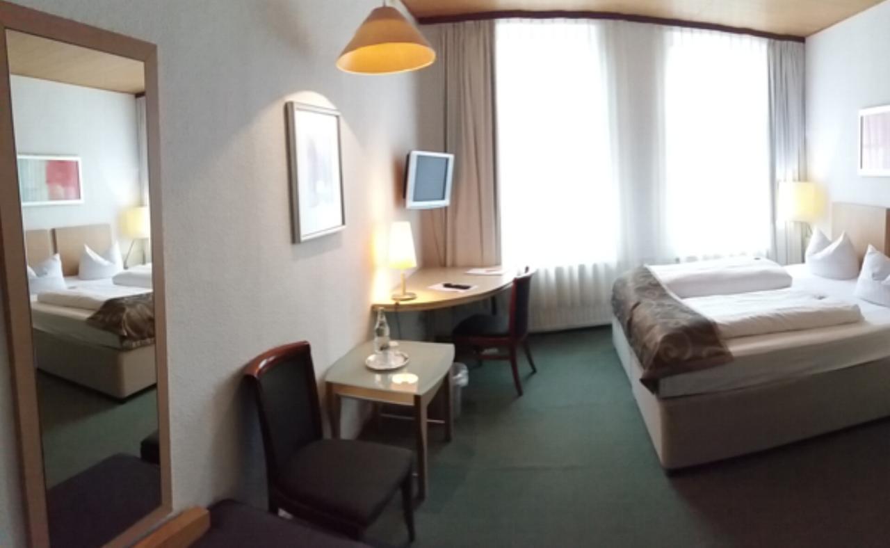 Hotel Goldener Anker 보덴웨르데르 외부 사진